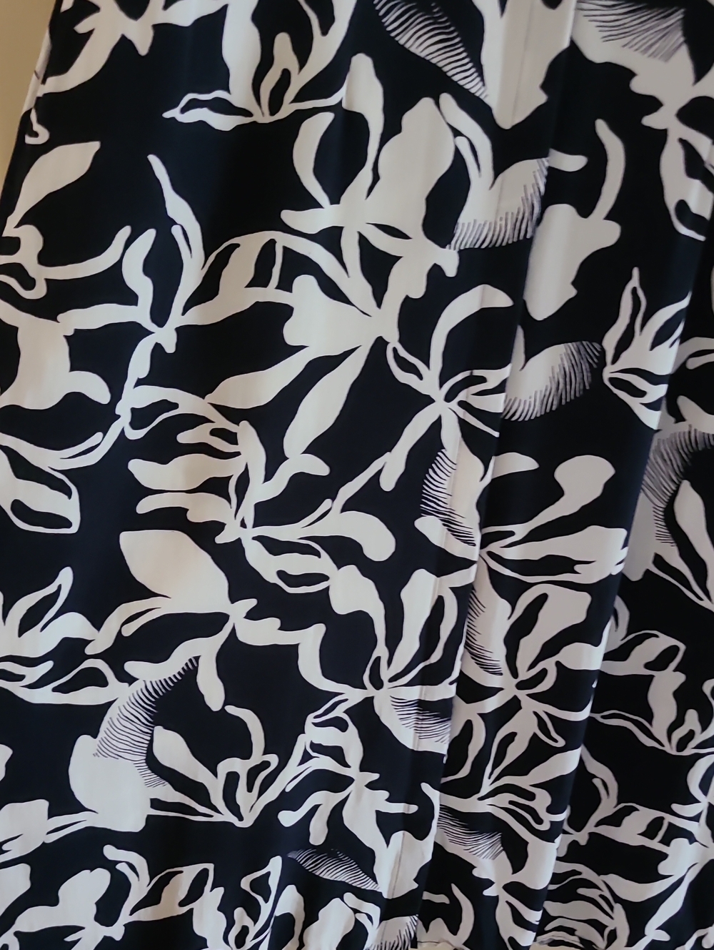 Chico's Foiliage Maxi Shirt Button-Front Dress Black White Longsleeve Pockets - Picture 10 of 17